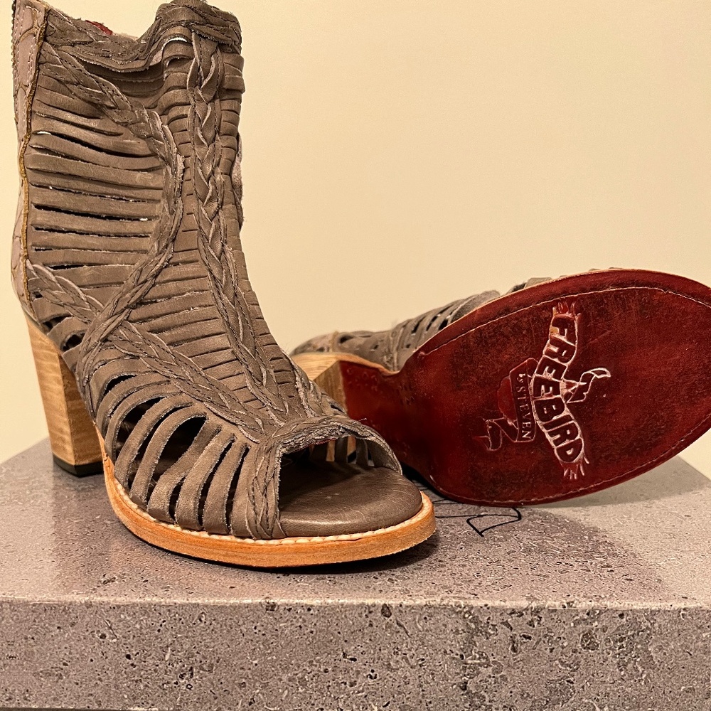NWT Freebird by Steven Bela Stone Multi Leather Gladiator Ankle Booties